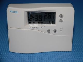 Picture of LT08 DIGITAL PROG THERMOSTAT