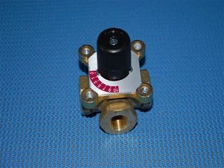 Picture of 3MG15-2.5 1/2'BRASS 3-PORT VLV