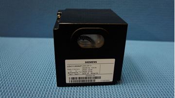 Picture of LDU11.523A27 240V. CONTROL BOX