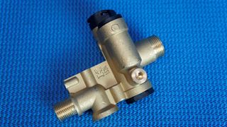Picture of D003200017 DIVERTER VALVE was (3003200017)
