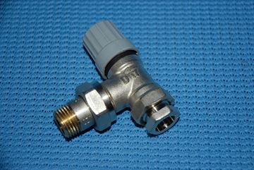 Picture of 13G0023AA ANG 2 PIPE 1/2/15MM VALVE