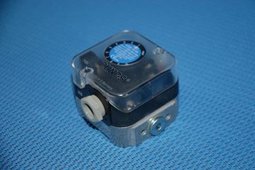 Picture of LGW10A4(1/10mbar)DIFF P/SWITCH