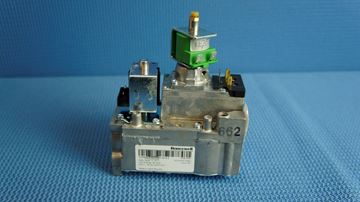 Picture of VR4605MA3014 GAS VALVE GC379260