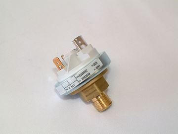 Picture of 10/18669 was 642215  WATER PRES SWITCH