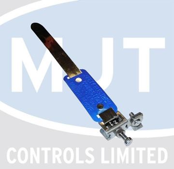 Picture of REGQ236 BLUE STEEL EARTHING CLAMP