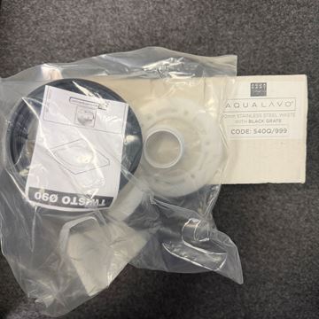 Picture of 540Q/700 AQUADART 90MM S/S WASTE (BLACK GRATE)